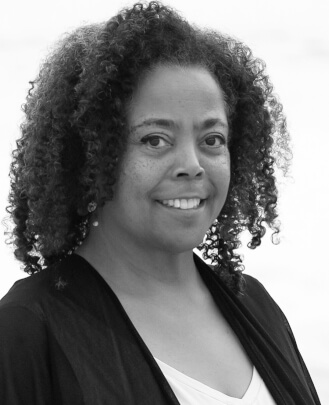 Vocal Teacher Lisa 