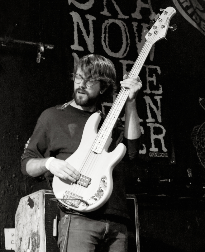 Bass Guitar Teacher, Guitar Teacher Philip Thorneycroft